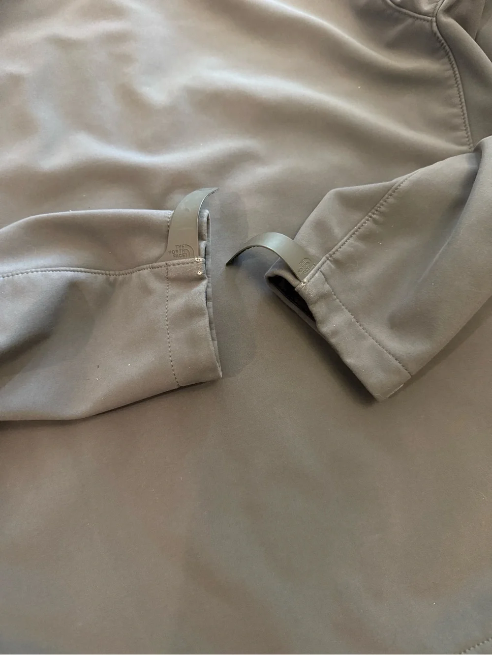 The North Face Grey & Blue Apex Soft Shell Full Zip Men’s  Size: Medium Jacket